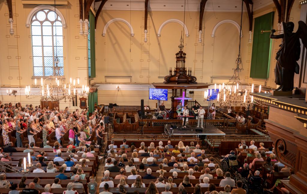 Praise Project keert terug naar Katwijk voor een nieuw najaarsproject